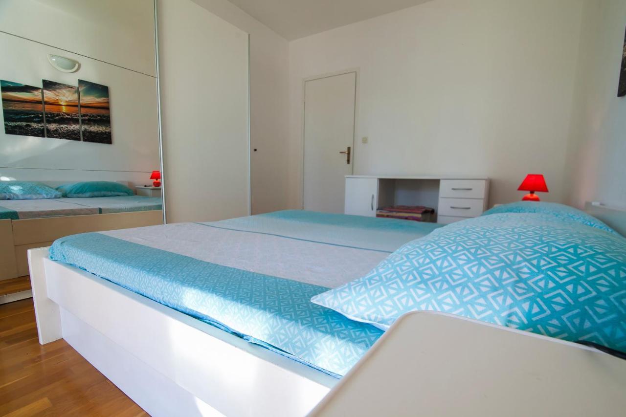 Apartments Radic โบล ภายนอก รูปภาพ