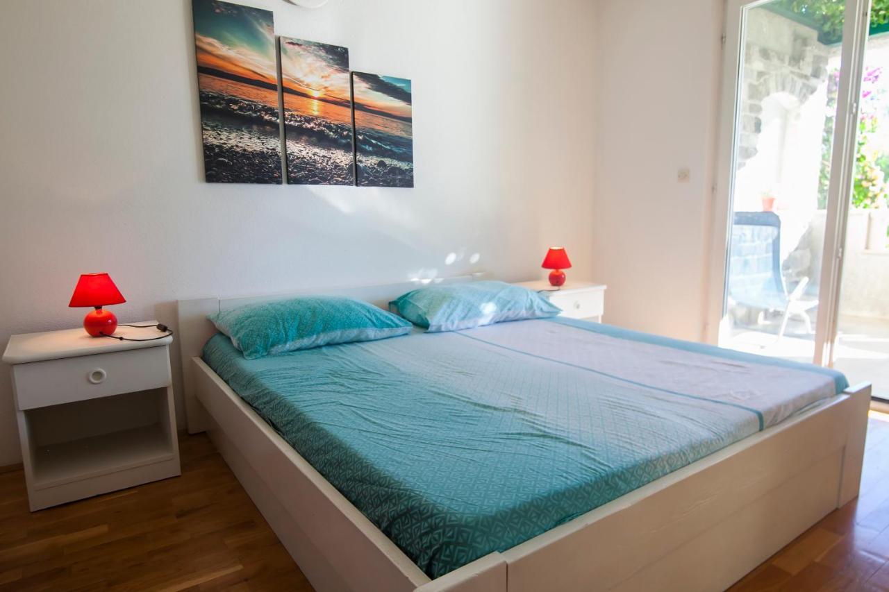 Apartments Radic โบล ภายนอก รูปภาพ