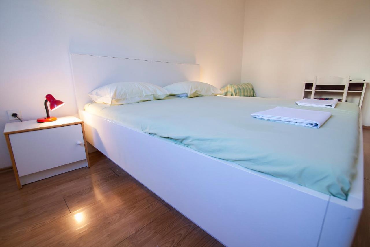 Apartments Radic โบล ภายนอก รูปภาพ
